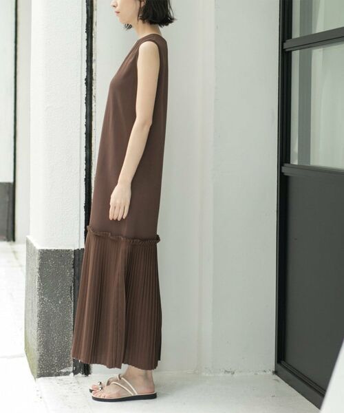 OPAQUE.CLIP / オペーク ドット クリップ ロング・マキシ丈ワンピース | プリーツ切替ノースリーブワンピース【洗濯機洗い可】 | 詳細25