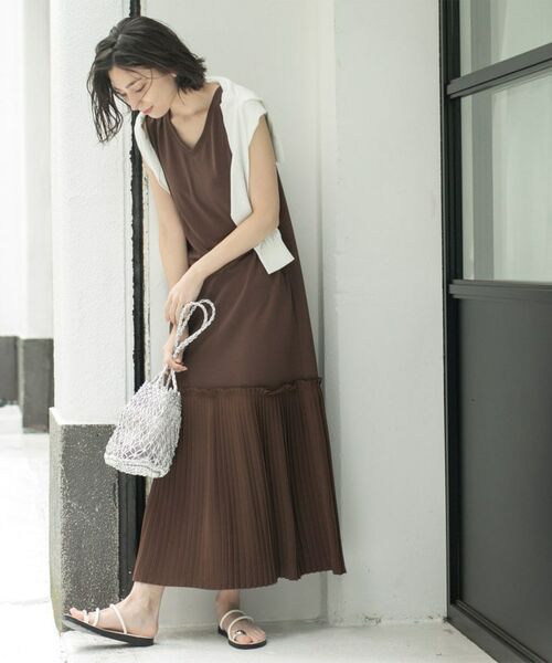 OPAQUE.CLIP / オペーク ドット クリップ ロング・マキシ丈ワンピース | プリーツ切替ノースリーブワンピース【洗濯機洗い可】 | 詳細3