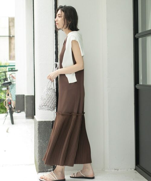 OPAQUE.CLIP / オペーク ドット クリップ ロング・マキシ丈ワンピース | プリーツ切替ノースリーブワンピース【洗濯機洗い可】 | 詳細7