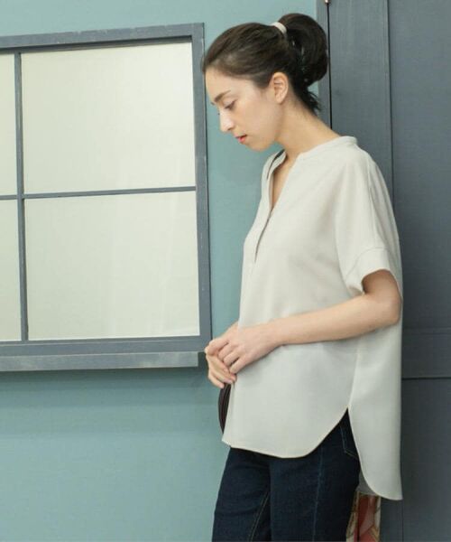OPAQUE.CLIP / オペーク ドット クリップ シャツ・ブラウス | 《5色展開/SS-LLサイズ》スキッパー金ボタンブラウス/セットアップ対応【防シワ/ストレッチ/洗濯機洗い可】 | 詳細4