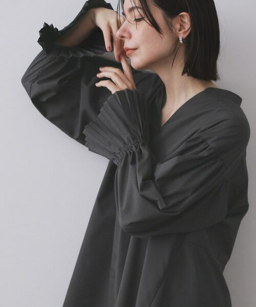 OPAQUE. CLIP/オペーク ドット クリップ プリーツキャンディスリーブブラウス【洗濯機洗い可】 チャコールグレー(014) 38(M)