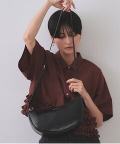 OPAQUE.CLIP / オペーク ドット クリップ ショルダーバッグ | 【軽量】オイル調合皮ムーンショルダーバッグ