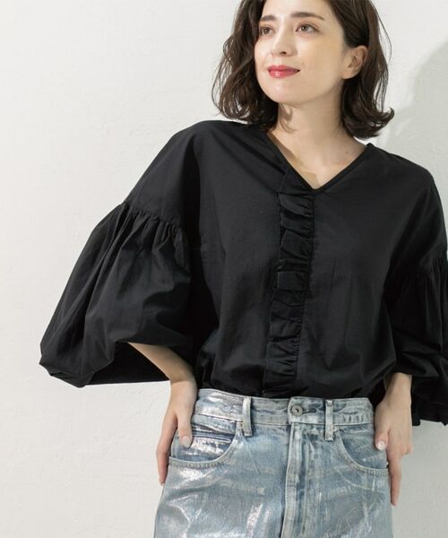 OPAQUE.CLIP / オペーク ドット クリップ シャツ・ブラウス | Vネックアシメフリルブラウス【洗濯機洗い可】 | 詳細12