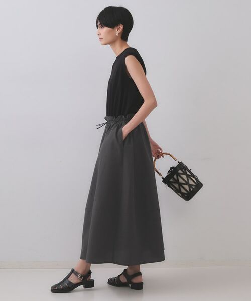 OPAQUE.CLIP / オペーク ドット クリップ ロング・マキシ丈ワンピース | 配色サッカードッキングワンピース【洗濯機洗い可】 | 詳細3