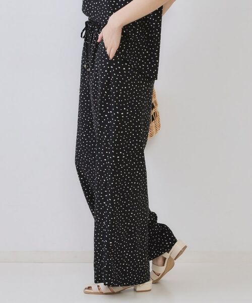 OPAQUE.CLIP / オペーク ドット クリップ パンツ | 幾何柄プリントイージーワイドパンツ/セットアップ対応【洗える】 | 詳細1