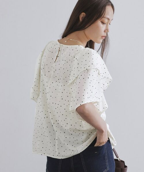 OPAQUE.CLIP / オペーク ドット クリップ シャツ・ブラウス | ランダムドットフリルブラウス【洗濯機洗い可】 | 詳細1