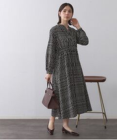 OPAQUE.CLIP / オペーク ドット クリップ ロング・マキシ丈ワンピース | チェーンプリントフィット＆フレアワンピース【洗濯機洗い可〉