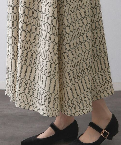 OPAQUE.CLIP / オペーク ドット クリップ ロング・マキシ丈ワンピース | チェーンプリントフィット&フレアワンピース【洗濯機洗い可〉 | 詳細16