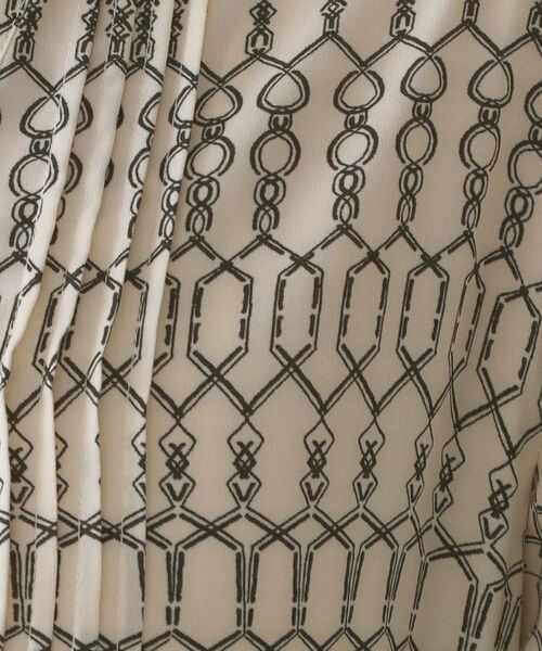 OPAQUE.CLIP / オペーク ドット クリップ ロング・マキシ丈ワンピース | チェーンプリントフィット&フレアワンピース【洗濯機洗い可〉 | 詳細8