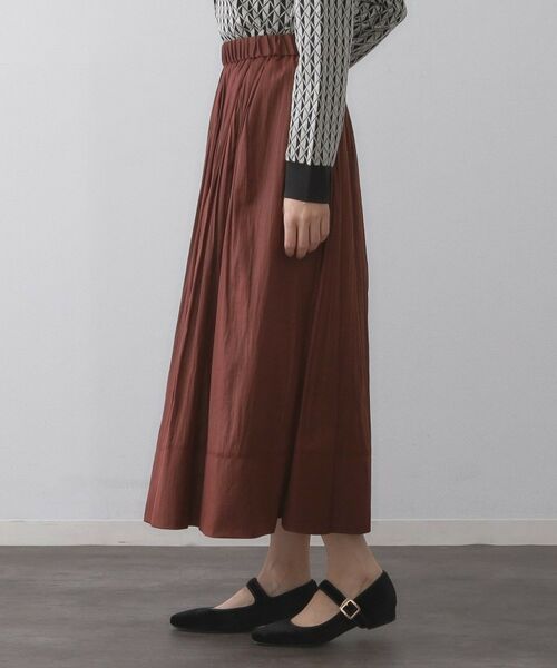 OPAQUE.CLIP / オペーク ドット クリップ ロング・マキシ丈スカート | レザーライクタックフレアスカート【洗濯機洗い可】 | 詳細10