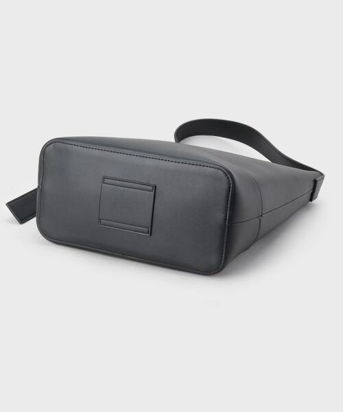 OPAQUE.CLIP / オペーク ドット クリップ ショルダーバッグ | 【軽量/A4サイズ対応/通勤対応】スムース合皮ワンショルダーバッグ | 詳細9