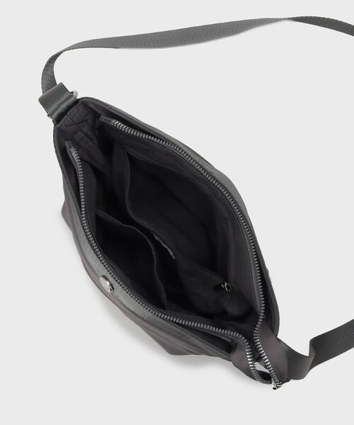 OPAQUE.CLIP / オペーク ドット クリップ ショルダーバッグ | 【軽量】トライアングルミニショルダーバッグ | 詳細13