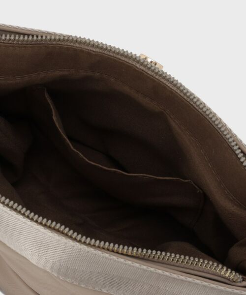 OPAQUE.CLIP / オペーク ドット クリップ ショルダーバッグ | 【軽量】トライアングルミニショルダーバッグ | 詳細18