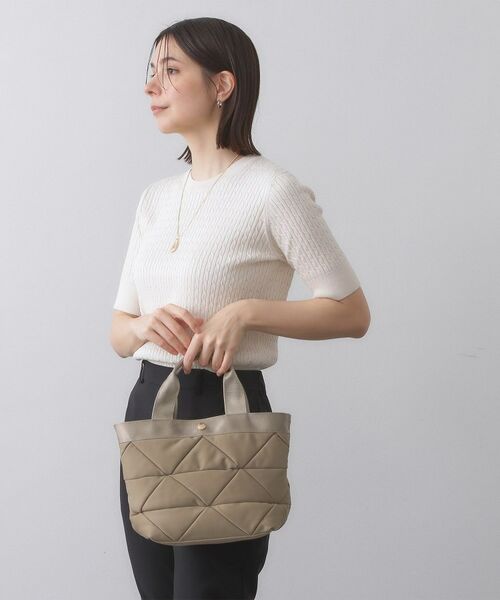 OPAQUE.CLIP / オペーク ドット クリップ トートバッグ | 【2WAY／軽量】トライアングルキルティングミドルトートバッグ | 詳細5