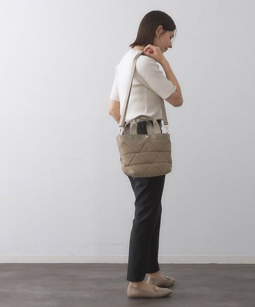 OPAQUE.CLIP / オペーク ドット クリップ トートバッグ | 【2WAY／軽量】トライアングルキルティングミドルトートバッグ | 詳細6