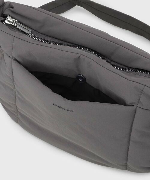 OPAQUE.CLIP / オペーク ドット クリップ ショルダーバッグ | 【軽量】ミドルサイズパフィーショルダーバッグ | 詳細19