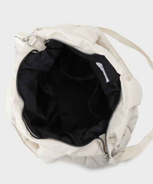 OPAQUE.CLIP / オペーク ドット クリップ トートバッグ | 【2WAY/軽量】パフィートラベルビッグトートバッグ | 詳細13