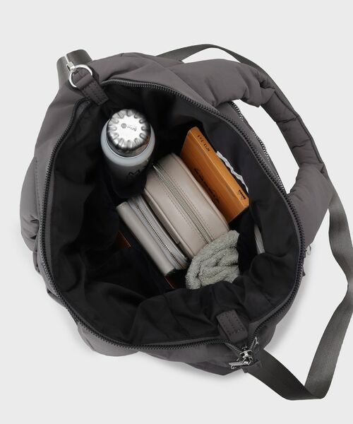 OPAQUE.CLIP / オペーク ドット クリップ トートバッグ | 【2WAY/軽量】パフィートラベルビッグトートバッグ | 詳細16