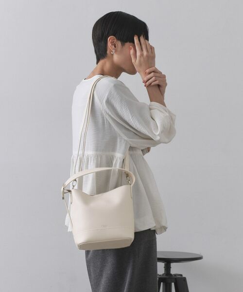 OPAQUE.CLIP / オペーク ドット クリップ ショルダーバッグ | 【3WAY】スムース合皮ミニショルダーバッグ | 詳細1