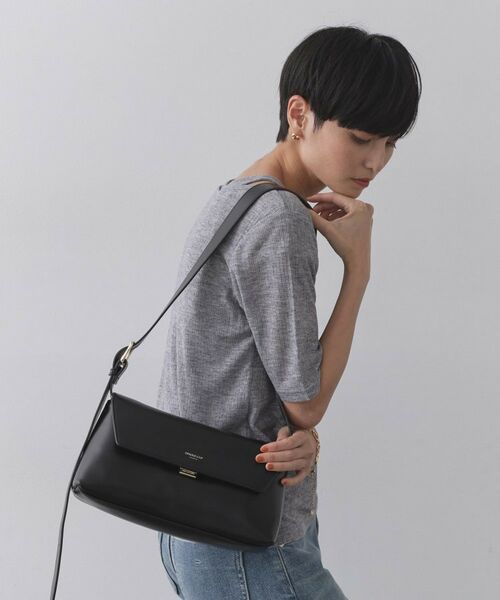 OPAQUE.CLIP / オペーク ドット クリップ メッセンジャーバッグ・ウエストポーチ | 【3WAY】スムース合皮ワイドボディバッグ | 詳細1