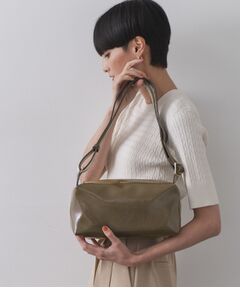 OPAQUE.CLIP / オペーク ドット クリップ ショルダーバッグ | 【2WAY】エナメルワイドスクエアボストンバッグ