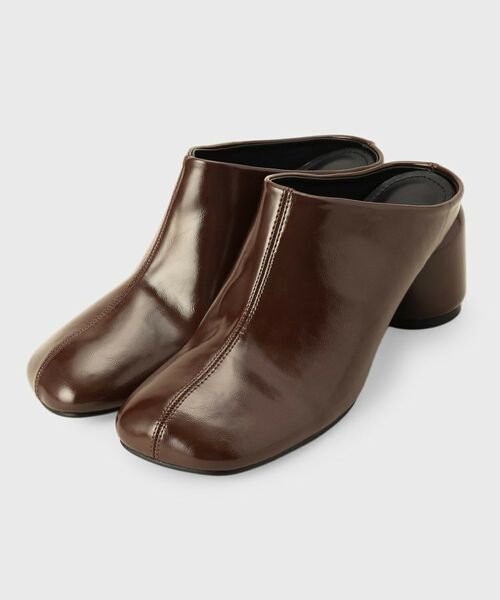 OPAQUE.CLIP / オペーク ドット クリップ サンダル | スクエアトゥチャンクミュール | 詳細1