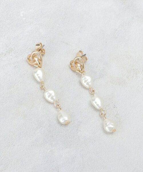 OPAQUE. CLIP/オペーク ドット クリップ メタル×フェイクパールロングピアス ゴールド(007) 00 OPAQUE. CLIP/オペーク ドット クリップ メタル×フェイクパールロングピアス ゴールド(007) 00