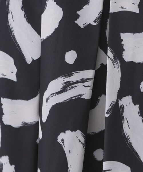 OPAQUE.CLIP / オペーク ドット クリップ スカート | ブラッシュ柄タックフレアスカート【洗濯機洗い可】 | 詳細4