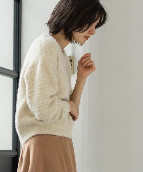 OPAQUE.CLIP / オペーク ドット クリップ ニット・セーター | スパンコールフェザーVネックニット【洗濯機OK】 | 詳細11