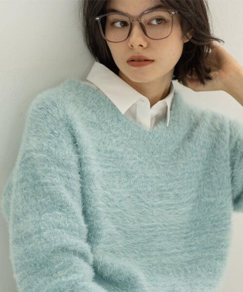 OPAQUE.CLIP / オペーク ドット クリップ ニット・セーター | スパンコールフェザーVネックニット【洗濯機OK】 | 詳細24