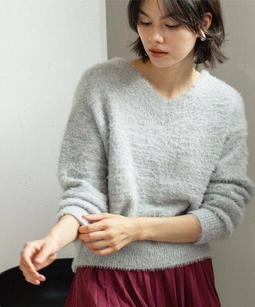 OPAQUE.CLIP / オペーク ドット クリップ ニット・セーター | スパンコールフェザーVネックニット【洗濯機OK】 | 詳細5