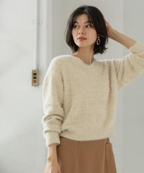 OPAQUE.CLIP / オペーク ドット クリップ ニット・セーター | スパンコールフェザーVネックニット【洗濯機OK】 | 詳細9