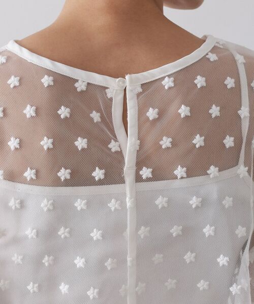 OPAQUE.CLIP / オペーク ドット クリップ カットソー | チュールフラワー刺繍シアートップス【洗濯機OK】 | 詳細9