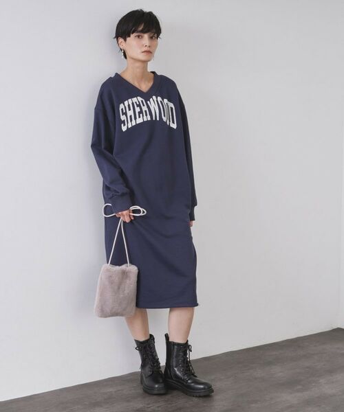 OPAQUE.CLIP / オペーク ドット クリップ ミニ丈・ひざ丈ワンピース | ロゴプリント裏毛ワンピース【洗濯機OK】(ネイビー(094))