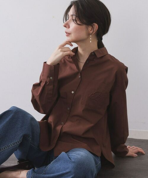 OPAQUE. CLIP/オペーク ドット クリップ ポケット刺繍レギュラーカラーシャツ【洗濯機OK】 ブラウン(043) 38(M) OPAQUE. CLIP/オペーク ドット クリップ ポケット刺繍レギュラーカラーシャツ【洗濯機OK】 ブラウン(043) 38(M)