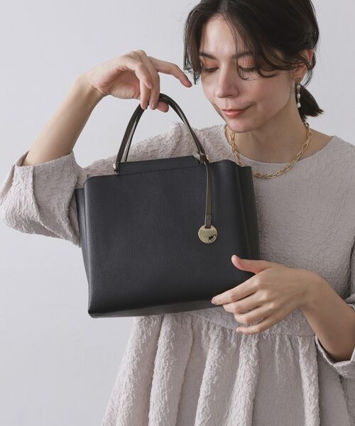 OPAQUE.CLIP / オペーク ドット クリップ トートバッグ | 《BAILA掲載》3層仕様バイカラー合皮ミドルトートバッグ【軽量／2WAY】 | 詳細2