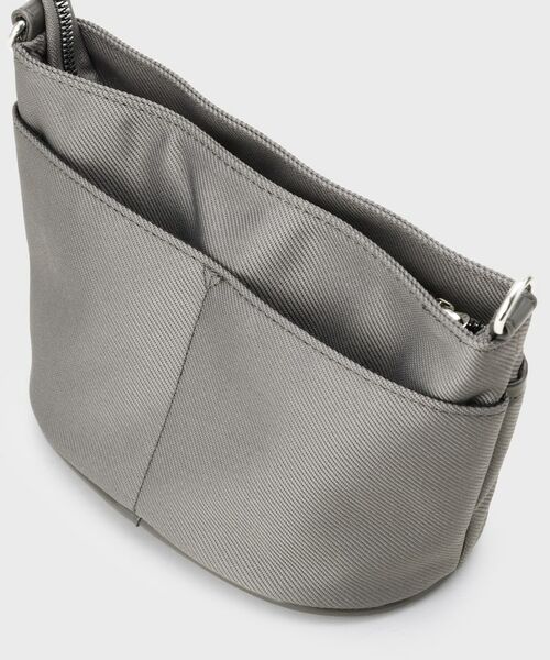 OPAQUE.CLIP / オペーク ドット クリップ トートバッグ | 【マルチWAY】ミニショルダーとしても使える!バッグインポーチ付きミドルトートバッグ | 詳細24