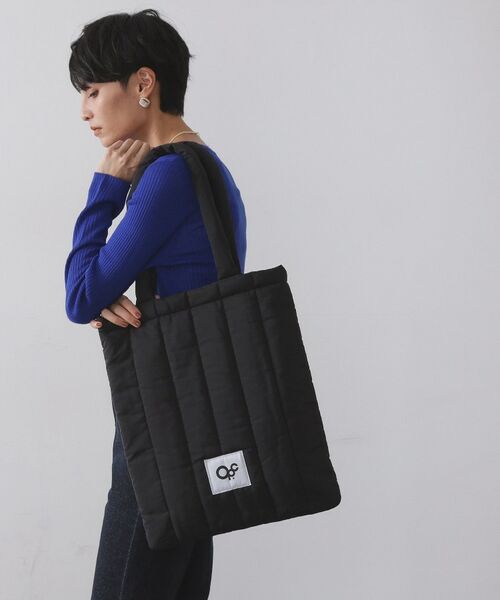 OPAQUE.CLIP / オペーク ドット クリップ トートバッグ | 【軽量／カラビナチャーム付き／A4サイズ対応】ストライプキルトパフィートートバッグ | 詳細3
