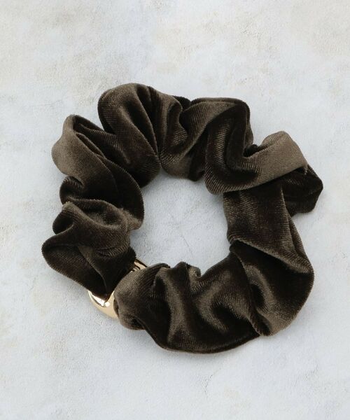 OPAQUE.CLIP / オペーク ドット クリップ ヘアアクセサリー | ベロア×メタルシュシュ | 詳細2