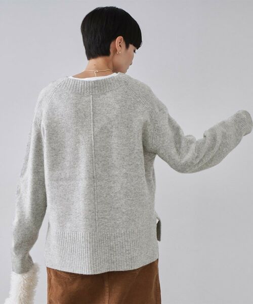 OPAQUE.CLIP / オペーク ドット クリップ ニット・セーター | リラクシーVネックミドルゲージニット【洗える】 | 詳細1