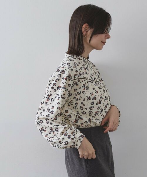 OPAQUE.CLIP / オペーク ドット クリップ シャツ・ブラウス | フラワープリントブラウス【洗濯機OK】 | 詳細1