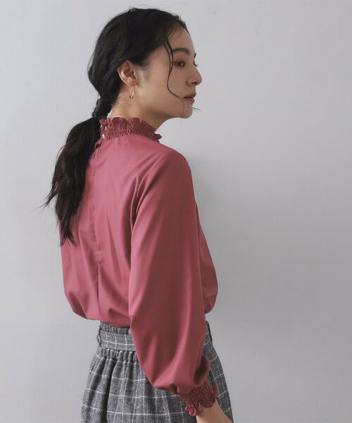 OPAQUE.CLIP / オペーク ドット クリップ シャツ・ブラウス | シャーリングハイネックブラウス【洗濯機OK】 | 詳細9