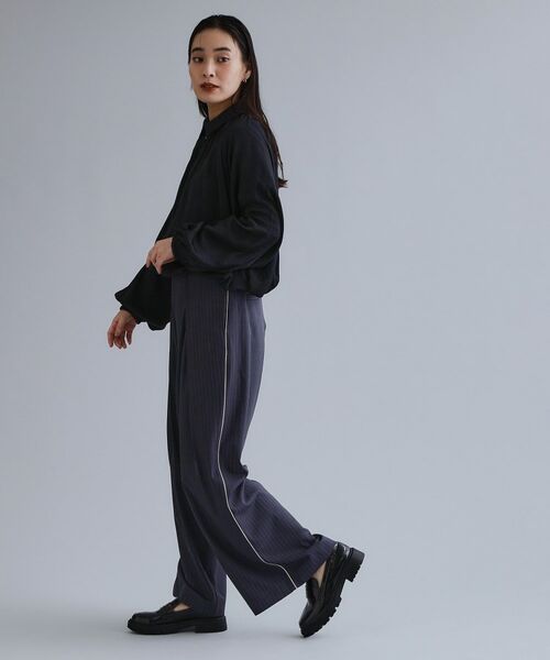 OPAQUE.CLIP / オペーク ドット クリップ シャツ・ブラウス | 【es】ヴィンテージサテン ボリュームジップブラウス【洗濯機OK】 | 詳細7