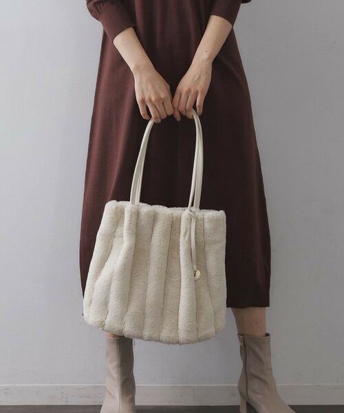 OPAQUE.CLIP / オペーク ドット クリップ トートバッグ | 【A4サイズ対応／マチ付き】ストライプフェイクファートートバッグ | 詳細1