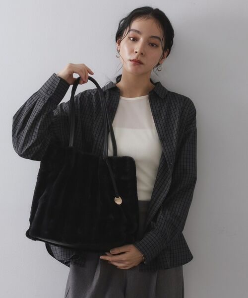 OPAQUE.CLIP / オペーク ドット クリップ トートバッグ | 【A4サイズ対応／マチ付き】ストライプフェイクファートートバッグ | 詳細7