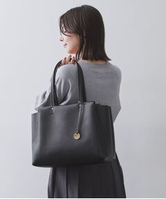 OPAQUE.CLIP / オペーク ドット クリップ トートバッグ | 【人間工学／A4サイズ対応】シュリンクトートバッグ