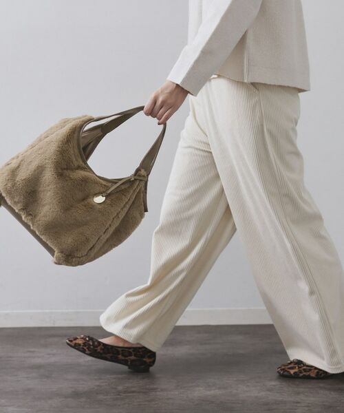 OPAQUE.CLIP / オペーク ドット クリップ トートバッグ | 【フェイクファー／キルティング】くり手ミドルトートバッグ | 詳細7