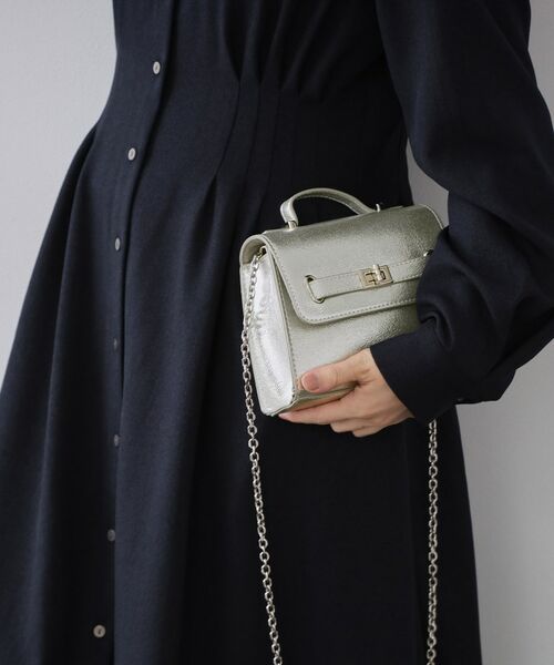 OPAQUE.CLIP / オペーク ドット クリップ ショルダーバッグ | シャイニー合皮スクエアデザインチェーンミニショルダーバッグ | 詳細3