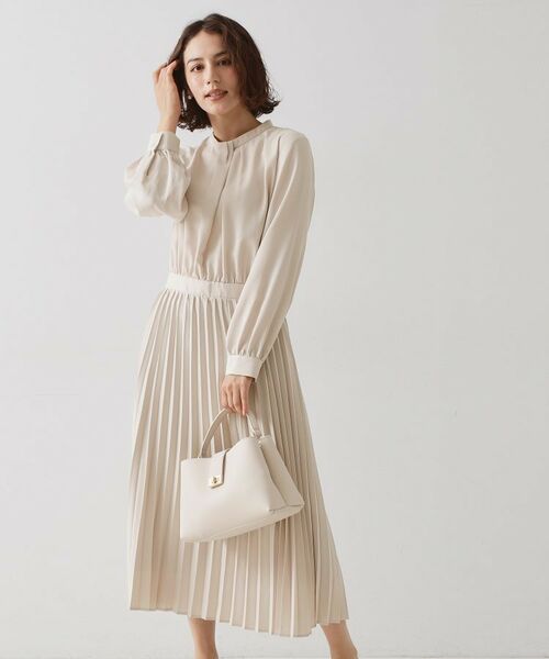 OPAQUE. CLIP/オペーク ドット クリップ ≪通勤・セレモニー対応≫ジョーゼットプリーツワンピース【洗濯機OK】 ライトベージュ(051) 36(S) OPAQUE. CLIP/オペーク ドット クリップ ≪通勤・セレモニー対応≫ジョーゼットプリーツワンピース【洗濯機OK】 ライトベージュ(051) 36(S)