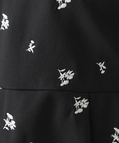 OPAQUE.CLIP / オペーク ドット クリップ シャツ・ブラウス | フラワー刺繍ペプラムブラウス【洗濯機OK】 | 詳細4